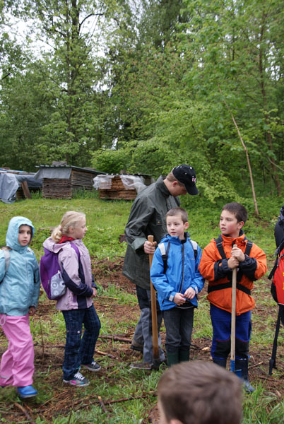 Baumpflanzung_Grenzstrasse_2011-05_DSC06842.jpg