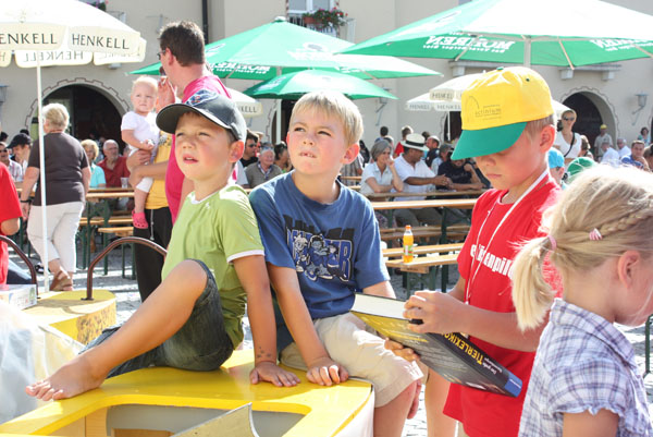 Ferienprogramm-2011_Abschlussfest_IMG_8825.jpg