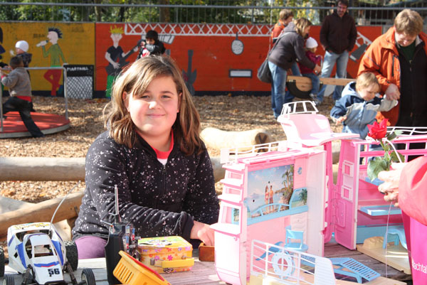 Herbstmarkt-2011_FamilienSpielRaumFest-2011_IMG_8996.jpg
