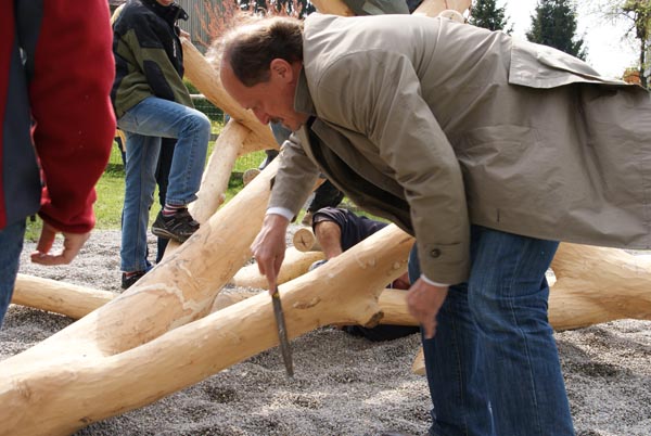 Kindergarten-Ziegelbach_Spielplatzerweiterung_2011-04_DSC06725.jpg
