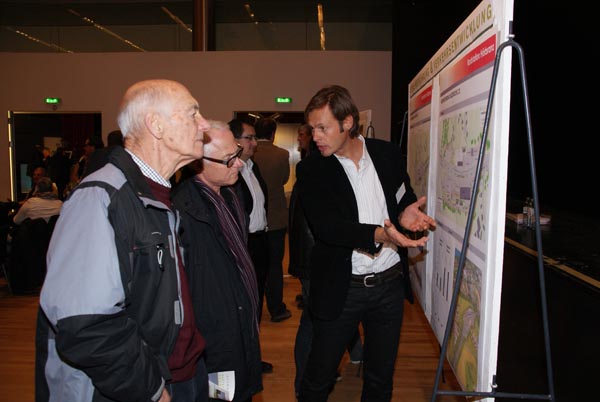 Raststaette_Infoveranstaltung_2011-11-30_DSC08475.jpg