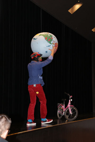 Umweltwoche_Klimaschutzclown_2011_DSC07740.jpg