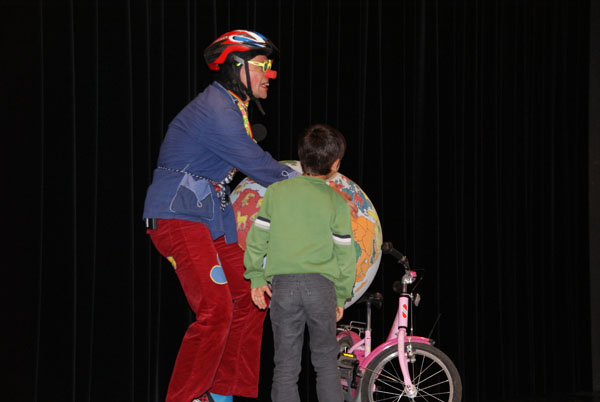 Umweltwoche_Klimaschutzclown_2011_DSC07742.jpg