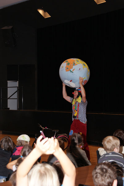 Umweltwoche_Klimaschutzclown_2011_DSC07754.jpg