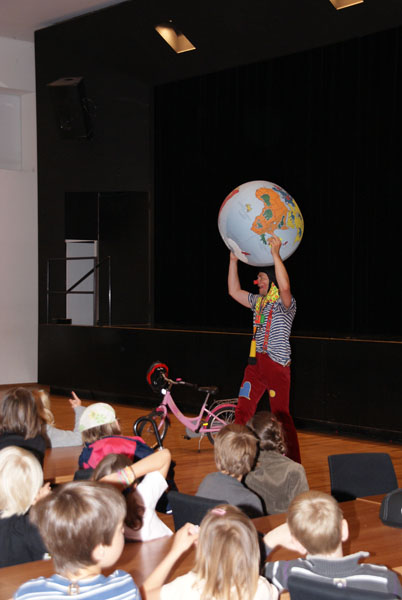 Umweltwoche_Klimaschutzclown_2011_DSC07757.jpg