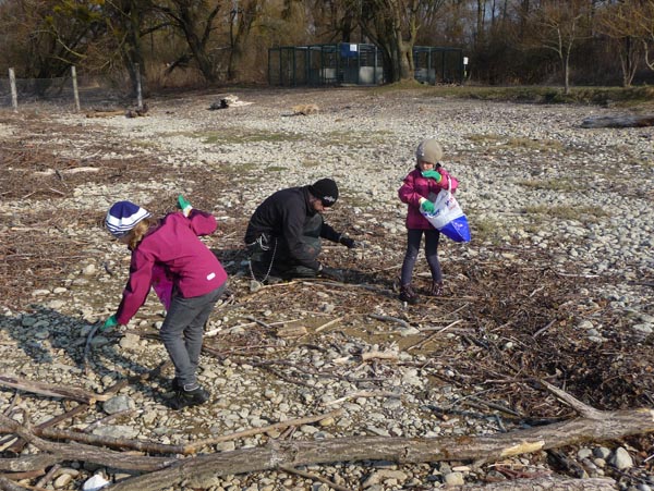 Seeuferreinigung-2012_P1030675.jpg