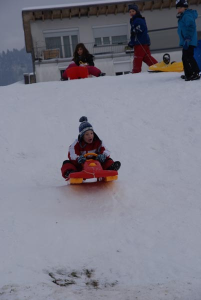 Winter_Kinder_Volksschule-1a_Rodeln_2012_DSC01187.jpg
