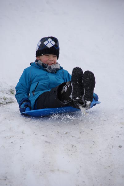 Winter_Kinder_Volksschule-1a_Rodeln_2012_DSC01194.jpg