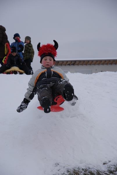 Winter_Kinder_Volksschule-1a_Rodeln_2012_DSC01236.jpg