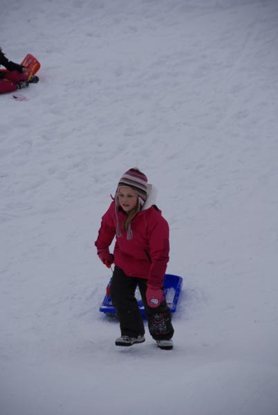 Winter_Kinder_Volksschule-1a_Rodeln_2012_DSC01246.jpg