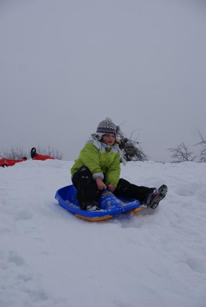 Winter_Kinder_Volksschule-1a_Rodeln_2012_DSC01261.jpg