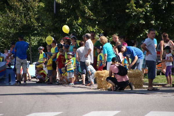 Ferienprogramm-2013_Abschlussfest+Sommermarkt_2013-09_DSC02547.jpg