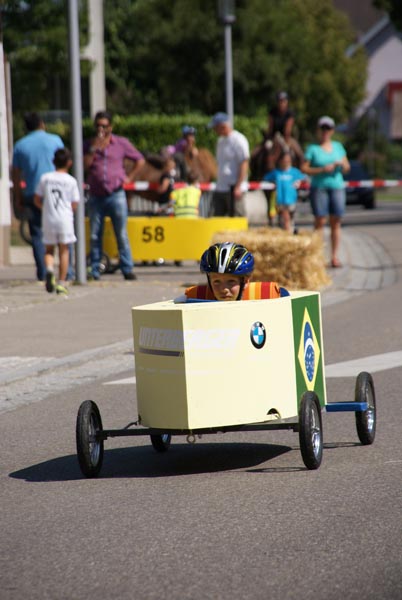 Ferienprogramm-2013_Abschlussfest+Sommermarkt_2013-09_DSC02555.jpg