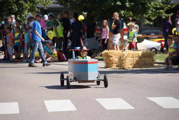Ferienprogramm-2013_Abschlussfest+Sommermarkt_2013-09_DSC02575.jpg