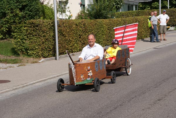 Ferienprogramm-2013_Abschlussfest+Sommermarkt_2013-09_DSC02689.jpg