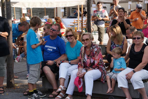 Ferienprogramm-2013_Abschlussfest+Sommermarkt_2013-09_DSC02747.jpg