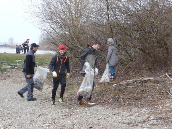 Seeuferreinigung-2013_P1050074.jpg