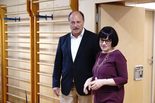 Eroeffnung_der_neuen_Raeumlichkeiten_KIGA_u._KIBE_Dorf+Brantmann_2019-05-11_DSC04195.jpg