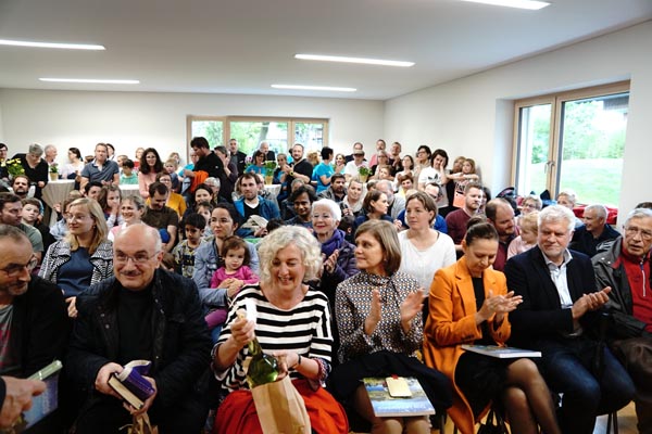 Eroeffnung_der_neuen_Raeumlichkeiten_KIGA_u._KIBE_Dorf+Brantmann_2019-05-11_DSC04268.jpg