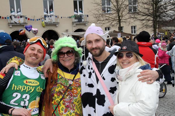 Faschingsumzug_2019-03-02_IMG_9596.jpg