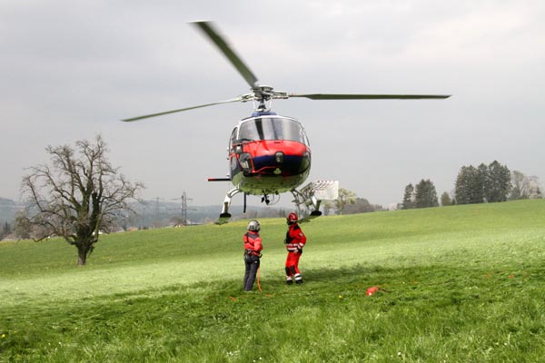 Feuerwehr_Leiblachtal_Waldbranduebung_2019-04-12_070-IMG_2350.jpg