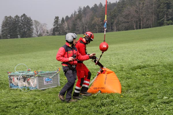 Feuerwehr_Leiblachtal_Waldbranduebung_2019-04-12_081-IMG_2364.jpg